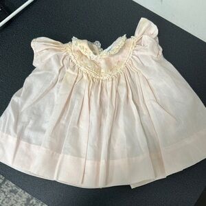 Nanette Baby Light Pink smocked Dress with Lace Trim 80’s